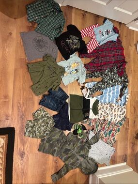 12 and 18 month Large lot of toddler boys cloths, various brands